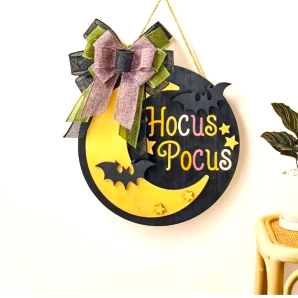 MONDO LLAMA Crafting Kit - Fun for all ages Hocus Pokus Halloween Wood Sign NEW